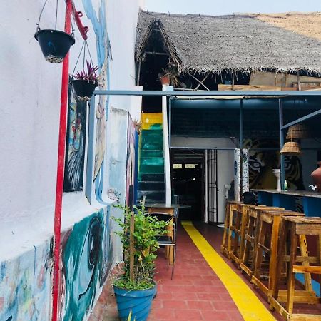 Gurukulam Hostel Pondicherry Ngoại thất bức ảnh